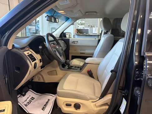 Used 2014 Ford Flex SE FWD image 10