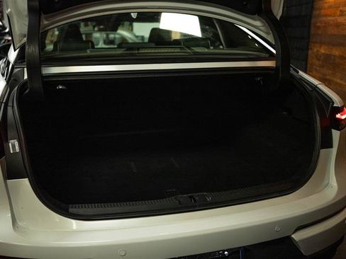 Used 2024 Toyota Crown AWD/4WD image 7