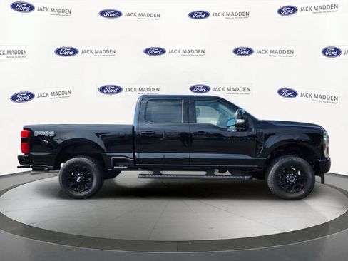 New 2026 Ford F250 Lariat w/ Black Appearance Package AWD/4WD image 6