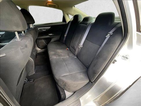Used 2015 Nissan Altima 2.5 S w/ Sport Value Package FWD image 26