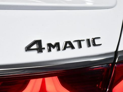 Used 2025 Mercedes-Benz E 450 4MATIC Sedan image 95