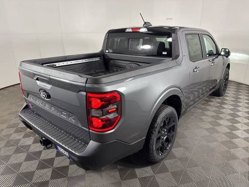 New 2025 Ford Maverick Lariat w/ Black Appearance Package image 12