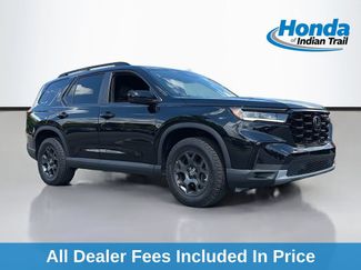 Used 2024 Honda Pilot TrailSport video 1