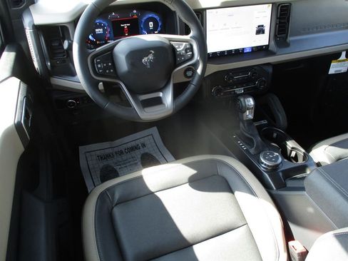 New 2026 Ford Bronco Big Bend w/ Black Diamond Package image 5