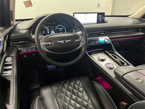 Used 2024 Genesis GV80 3.5T w/ Prestige Package image 9