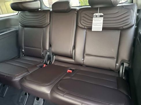 New 2025 Ford Expedition Platinum w/ Platinum Ultimate Package image 27