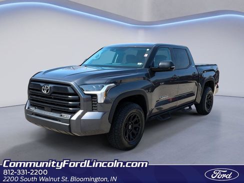 Used 2022 Toyota Tundra SR5 image 1