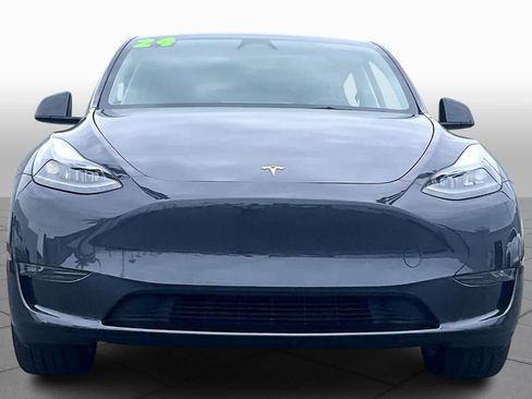 Used 2024 Tesla Model Y Long Range image 3