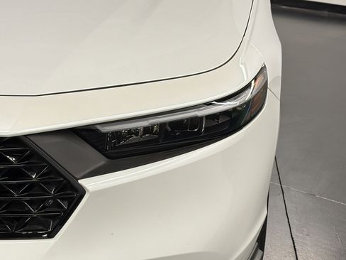 Certified 2024 Honda Accord LX image 11