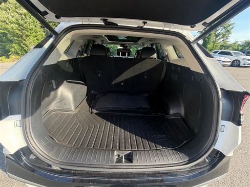 Used 2025 Kia Sportage EX w/ Premium Package FWD image 23