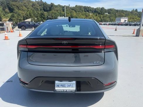 Certified 2024 Toyota Prius XLE AWD/4WD image 7