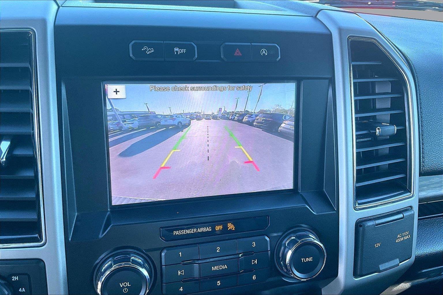 Used 2019 Ford F150 Lariat w/ Max Trailer Tow Package AWD/4WD image 23