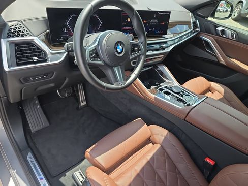 Used 2026 BMW X6 xDrive40i w/ Climate Comfort Package AWD/4WD image 9