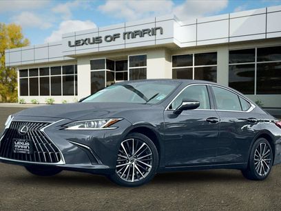 Used 2025 Lexus ES 350 w/ Premium Package