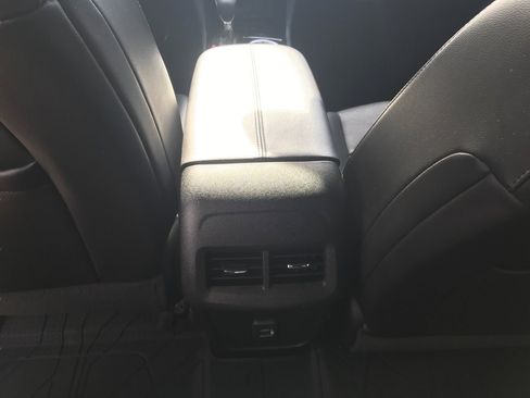 Used 2022 Chevrolet Equinox Premier w/ LPO, Floor Liner Package FWD image 13
