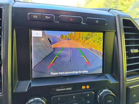 Used 2020 Ford F350 XLT image 22