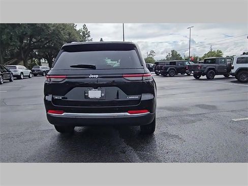 New 2025 Jeep Grand Cherokee Laredo X w/ Luxury Tech Group I image 33