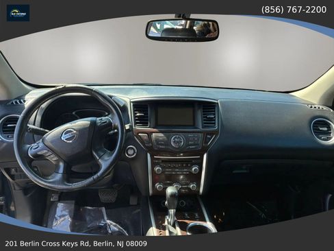 Used 2013 Nissan Pathfinder SL w/ Trailer Tow Pkg AWD/4WD image 10