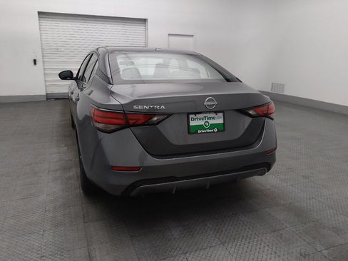 Used 2025 Nissan Sentra SV image 6