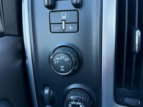 Used 2018 GMC Sierra 1500 SLT image 21