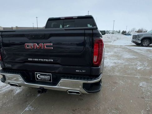 Used 2022 GMC Sierra 1500 SLT w/ SLT Premium Plus Package image 7
