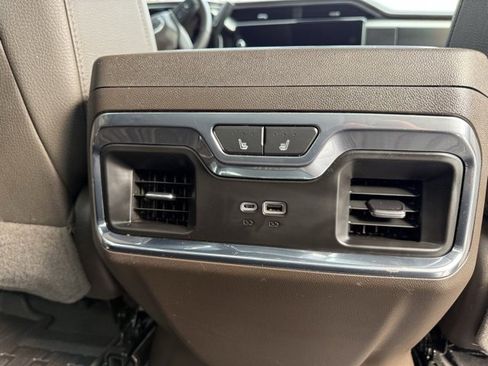 Used 2024 GMC Sierra 2500 Denali w/ Denali Reserve Package image 20