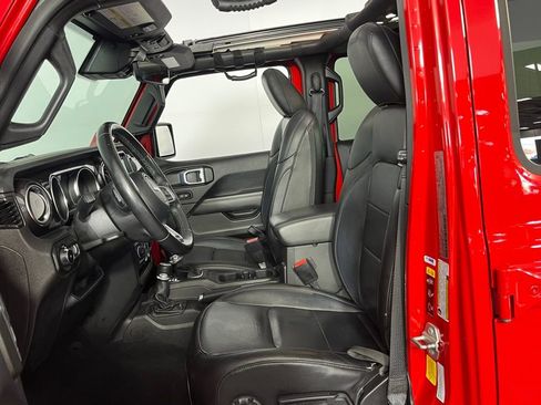 Used 2021 Jeep Wrangler Unlimited Sahara image 21