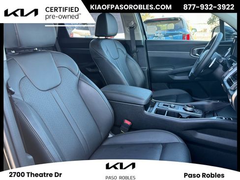 Certified 2024 Kia Sorento EX image 15