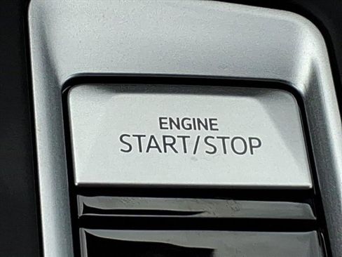 New 2026 Volkswagen Atlas SE image 18