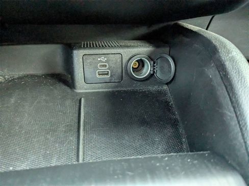 Used 2024 Ford Escape ST-Line w/ Cold Weather Package image 20