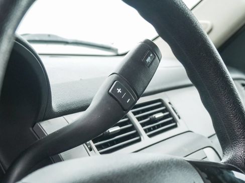 Used 2012 Chevrolet Tahoe 4WD image 18