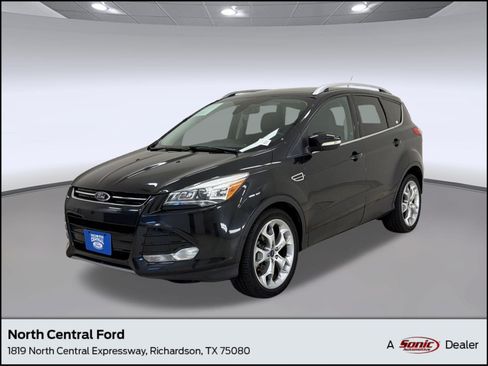 Used 2015 Ford Escape Titanium w/ Equipment Group 301A FWD image 1