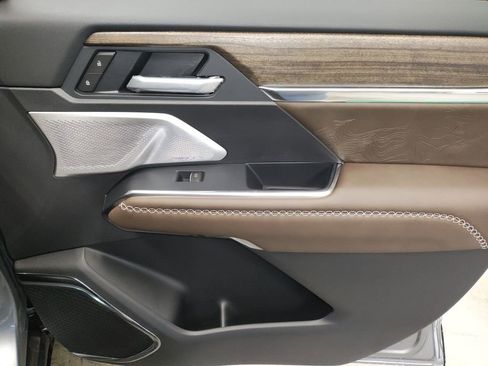 New 2026 GMC Acadia Denali Ultimate image 10