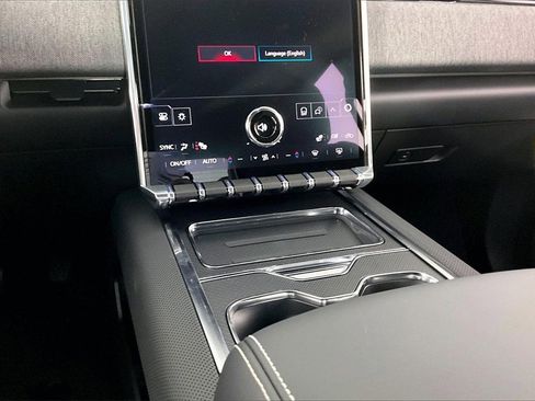 New 2026 GMC Sierra EV Elevation image 7