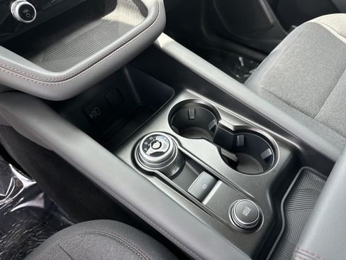 Used 2026 Ford Explorer Active RWD image 26