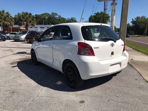 Used 2007 Toyota Yaris 2-Door Hatchback FWD image 5