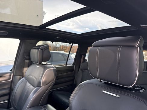 Used 2024 Jeep Grand Wagoneer L Series II w/ Quick Order Packagew 28T image 19