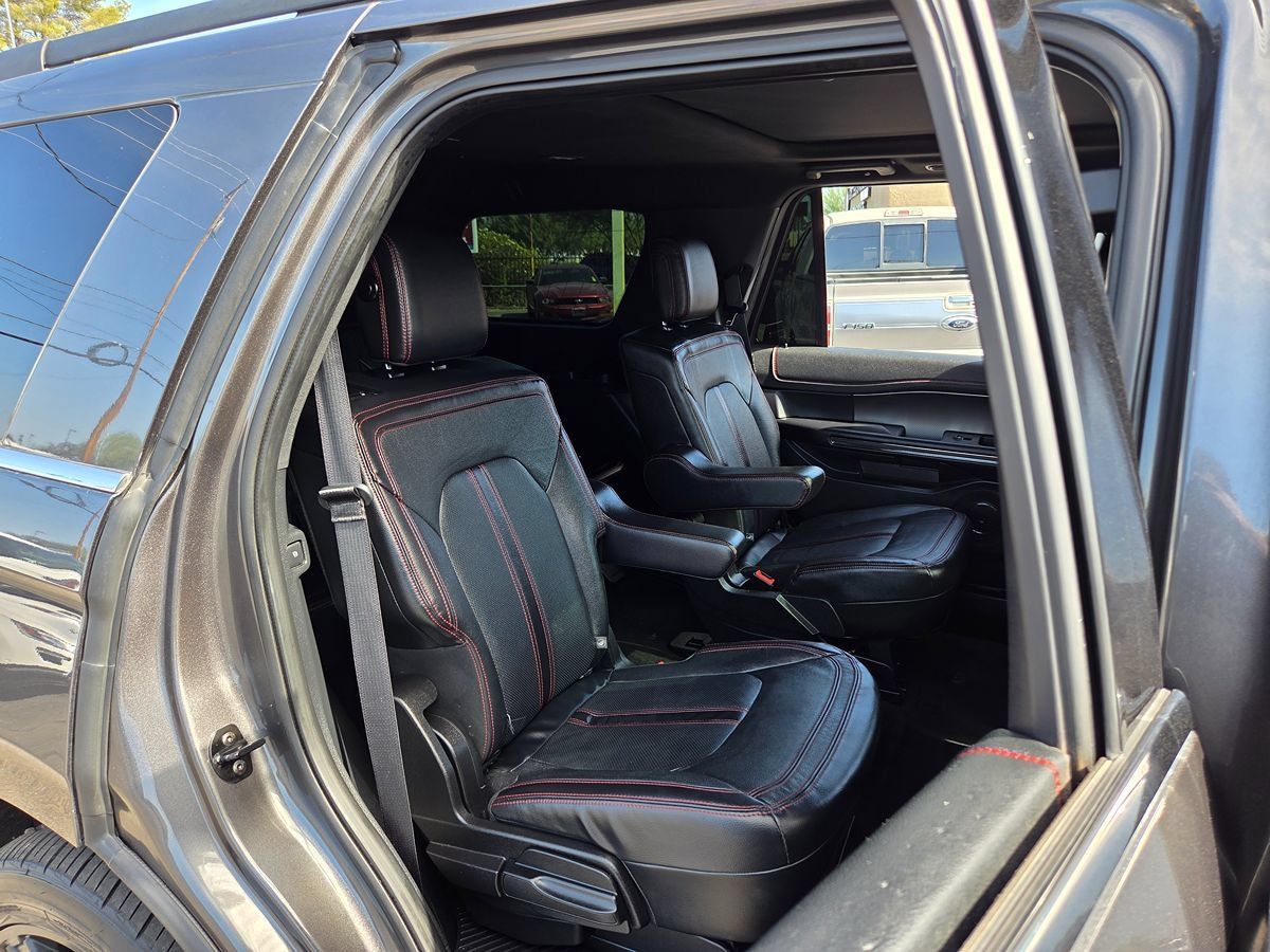 Used 2019 Ford Expedition Limited w/ Equipment Group 303A AWD/4WD image 59