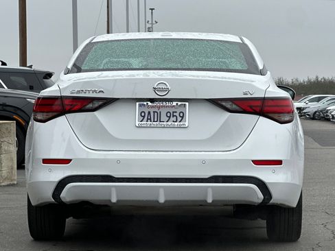 Certified 2022 Nissan Sentra SV image 5