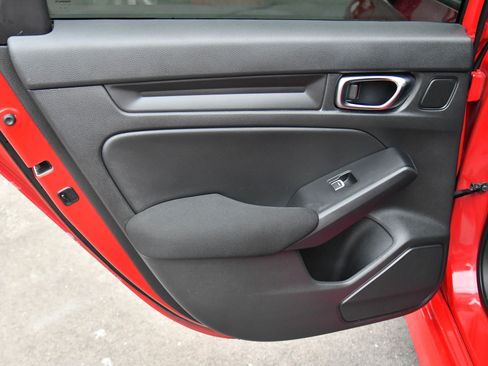 Used 2022 Honda Civic LX image 33