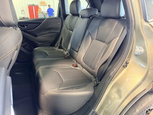 Used 2022 Subaru Forester Wilderness w/ Wilderness Package AWD/4WD image 15