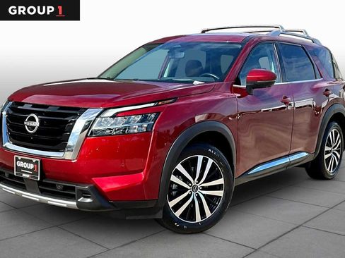 Used 2023 Nissan Pathfinder Platinum w/ Cargo Package FWD image 1