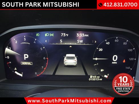Used 2025 Mitsubishi Outlander AWD image 20