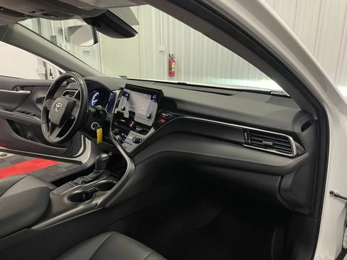 Used 2023 Toyota Camry SE FWD image 43