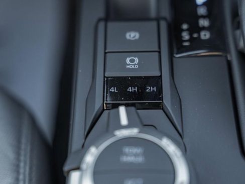 New 2026 Toyota Tacoma SR5 image 25