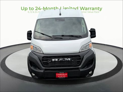 Used 2024 RAM ProMaster 2500 w/ Convenience Group FWD image 2