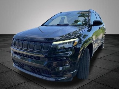 Used 2022 Jeep Compass High Altitude AWD/4WD image 9