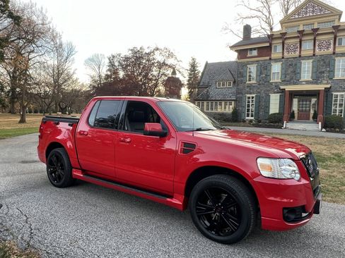 Used 2008 Ford Explorer Sport Trac Adrenalin image 27