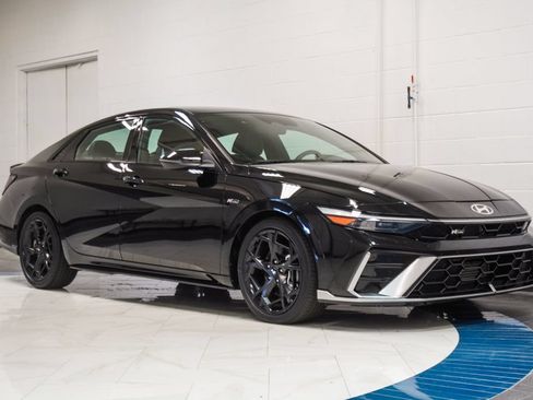 Used 2026 Hyundai Elantra N Line w/ Cargo Package FWD image 5
