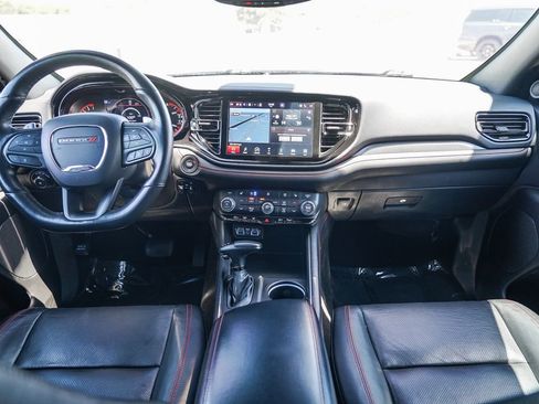 Used 2023 Dodge Durango GT image 12